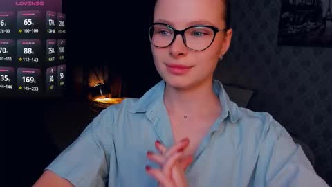 Jenny online show from November 2025 07:30:01 AM