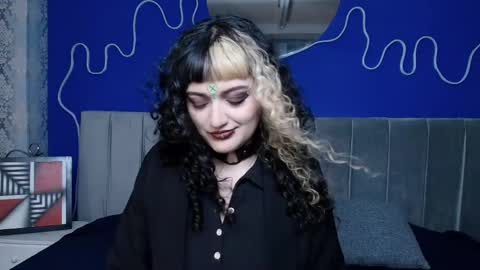 Jean online show from June 2026 08:03:01 PM