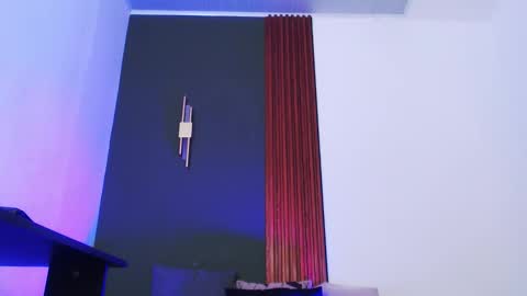 Snapshot of jeanys_sneider chatting on October 2025 11:48:01 PM Jeays online show from October 2025 11:48:01 PM