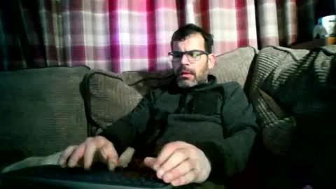 Matt online show from December 2025 06:05:02 PM