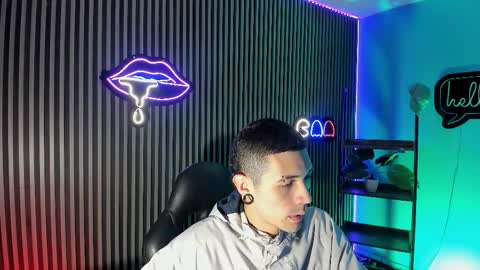 Jeff  online show from December 2025 12:10:01 PM