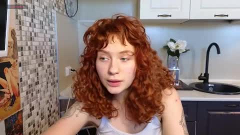 Snapshot of jelly_cherry chatting on February 2025 08:11:01 AM Emily online show from February 2025 08:11:01 AM
