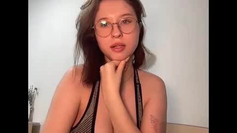 Inna  online show from January 2025 10:11:02 AM