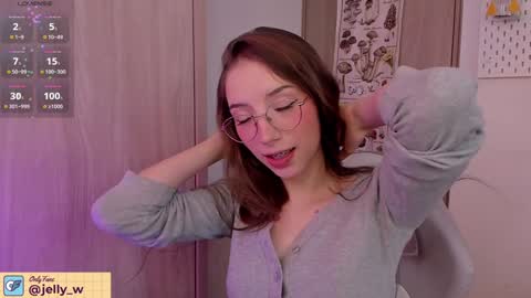 Snapshot of jelly_w5 chatting on December 2024 04:38:01 PM Jelly online show from December 2024 04:38:01 PM