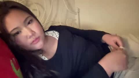 Snapshot of jellyblush chatting on October 2025 04:37:01 PM - online show from October 2025 04:37:01 PM