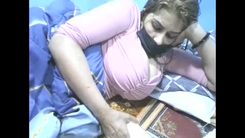 jenifer_91 online show from February 2025 02:49:01 AM