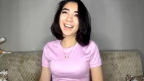 Jenifer online show from September 2025 04:26:01 AM
