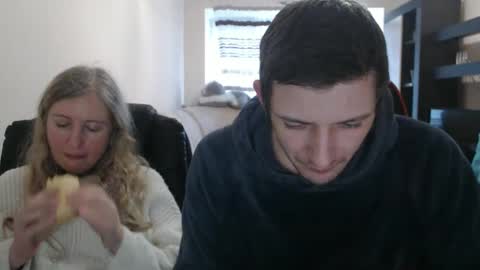 JenisAndPeter online show from March 2025 01:51:01 PM