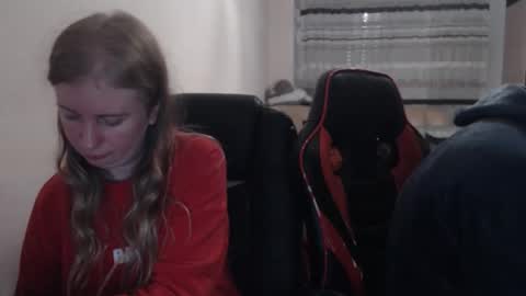 JenisAndPeter online show from November 2025 08:25:02 PM