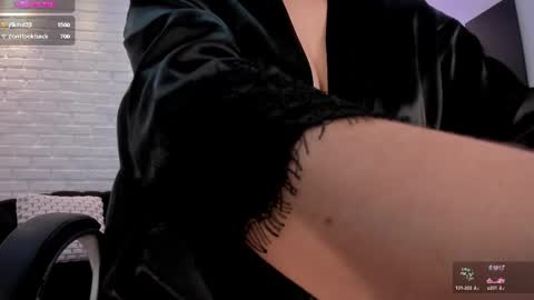 Jenna Olson  online show from February 2025 06:13:02 PM