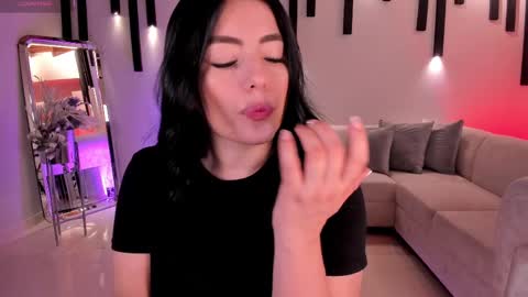 Jenna Olson  online show from September 2025 02:52:02 PM