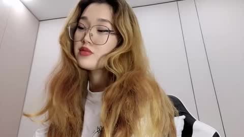 JENNA online show from December 2025 01:29:01 PM