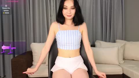 Snapshot of jennie_cutie chatting on December 2024 01:02:02 PM jennie_cutie online show from December 2024 01:02:02 PM