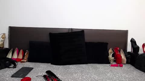 Jenny online show from November 2025 06:59:01 AM