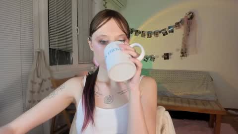 Snapshot of jenny_cox_love chatting on January 2025 07:45:01 PM Jennifer Jenny Darling online show from January 2025 07:45:01 PM