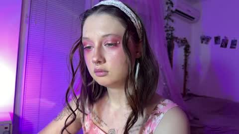 Snapshot of jenny_cox_love chatting on June 2026 07:07:01 PM Jennifer Jenny Darling online show from June 2026 07:07:01 PM