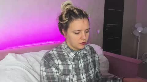 Jenny online show from November 2025 12:57:02 AM