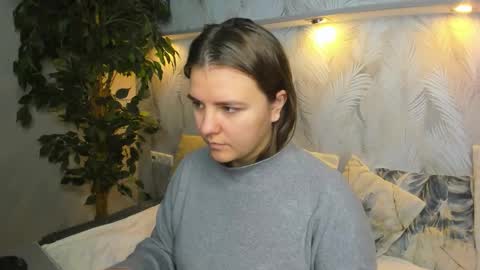 Jenny online show from November 2025 01:33:02 AM