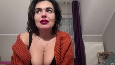 Jenny online show from December 2025 08:34:01 AM