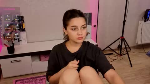 Jenny online show from September 2025 01:22:01 PM