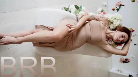 Jenny NO Nude online show from October 2025 04:53:02 PM