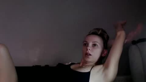 Snapshot of jennyfrost chatting on October 2025 07:26:02 PM jennyfrost online show from October 2025 07:26:02 PM