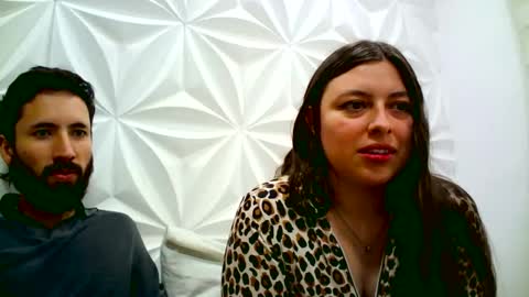 Snapshot of jerryandjessicaa chatting on November 2025 10:18:02 PM Jess y Jerry online show from November 2025 10:18:02 PM