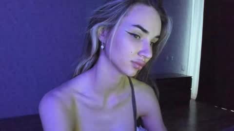 jess1ca_rabb1t online show from November 2025 03:26:02 AM