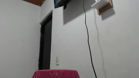 jess beauty online show from October 2025 11:37:01 PM