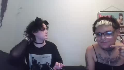 Snapshot of jessandpup chatting on September 2025 11:49:02 PM Jess and Pup online show from September 2025 11:49:02 PM