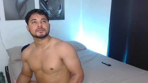 Snapshot of jessdant_luv chatting on January 2025 04:38:01 AM Hello we are Jesse and Dante. online show from January 2025 04:38:01 AM