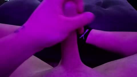 jesseboyy online show from February 2026 06:37:02 PM