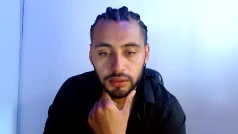 Angel  Demon online show from May 2026 09:01:02 PM