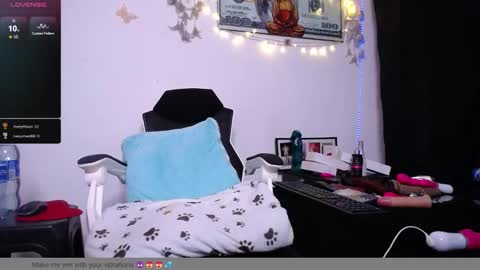 Jessie online show from December 2024 04:17:01 PM