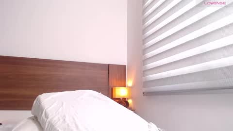 I AM JESSI online show from December 2024 07:03:02 PM