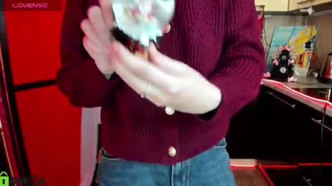 jessicaforris online show from December 2025 08:08:01 AM