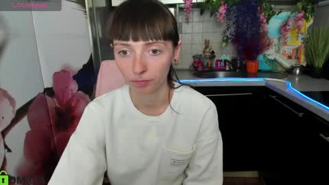 Snapshot of jessicaforris chatting on April 2026 07:33:02 AM jessicaforris online show from April 2026 07:33:02 AM