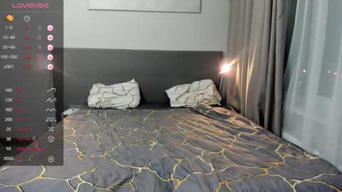 Snapshot of jessicamooon chatting on November 2025 06:28:02 PM JessicaMooon online show from November 2025 06:28:02 PM