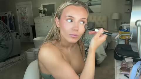 Snapshot of jessicaparkerrr chatting on September 2025 05:36:02 PM Jessica Parker online show from September 2025 05:36:02 PM