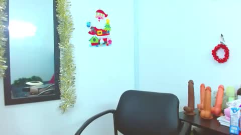 jessicarabbit4 online show from December 2024 02:24:01 AM