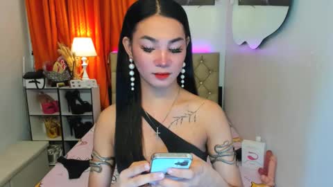 Snapshot of jessie_empress chatting on February 2025 06:34:02 PM Your naughty Jessie online show from February 2025 06:34:02 PM