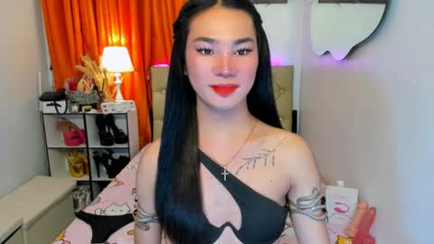 Snapshot of jessie_empress chatting on February 2025 07:05:02 PM Your naughty Jessie online show from February 2025 07:05:02 PM