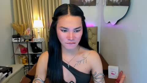 Snapshot of jessie_empress chatting on February 2025 12:52:02 AM Your naughty Jessie online show from February 2025 12:52:02 AM