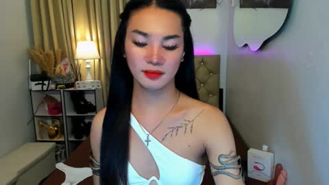 Snapshot of jessie_empress chatting on February 2025 06:26:02 PM Your naughty Jessie online show from February 2025 06:26:02 PM