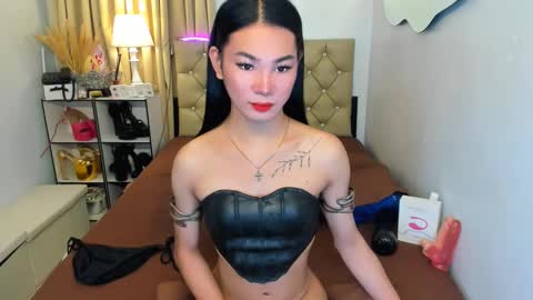 Snapshot of jessie_empress chatting on February 2025 05:40:02 PM Your naughty Jessie online show from February 2025 05:40:02 PM