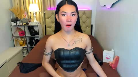 Snapshot of jessie_empress chatting on February 2025 08:47:01 PM Your naughty Jessie online show from February 2025 08:47:01 PM