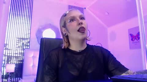 Your Sweet Angel online show from January 2026 06:33:02 PM