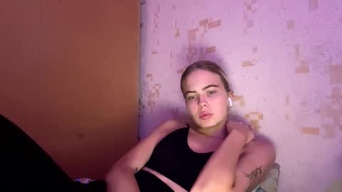 Snapshot of jessika_evans chatting on October 2025 12:38:01 PM jessika_evans online show from October 2025 12:38:01 PM