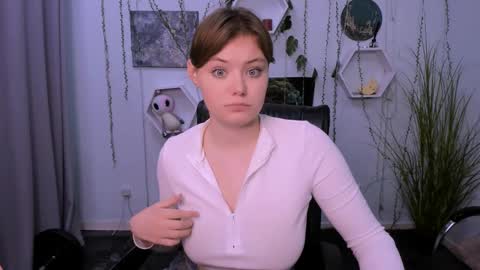 Snapshot of jessika_pur chatting on December 2024 05:10:01 AM Jessi online show from December 2024 05:10:01 AM