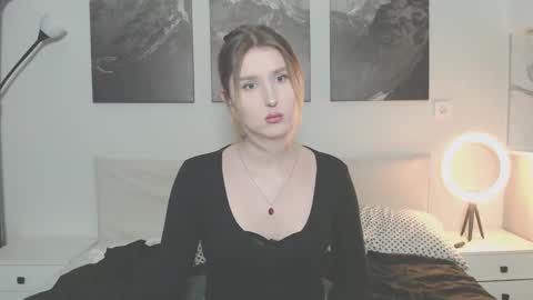 jessstonem online show from October 2025 08:40:02 PM